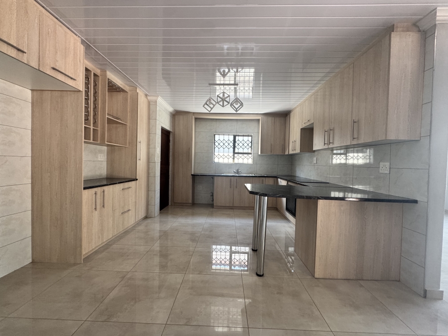 3 Bedroom Property for Sale in Flamwood North West